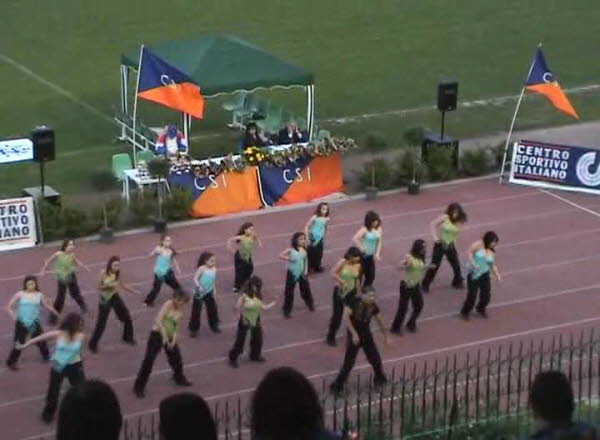Baila Latino - Esibizione di ballo a Cava de' Tirreni il 10-06-06 - 011