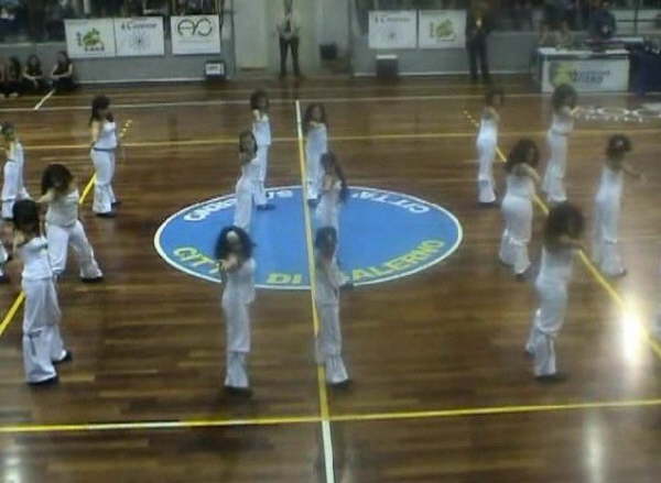 Baila Latino a Salerno - 05-12-04 - 025