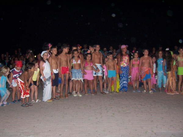 Festa Hawaiana - L'Equipe d'Animazione Porto Kaleo 2006 - 001