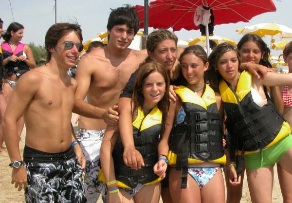 Ospiti Porto Kaleo - L'Equipe d'Animazione Porto Kaleo 2006 - 265